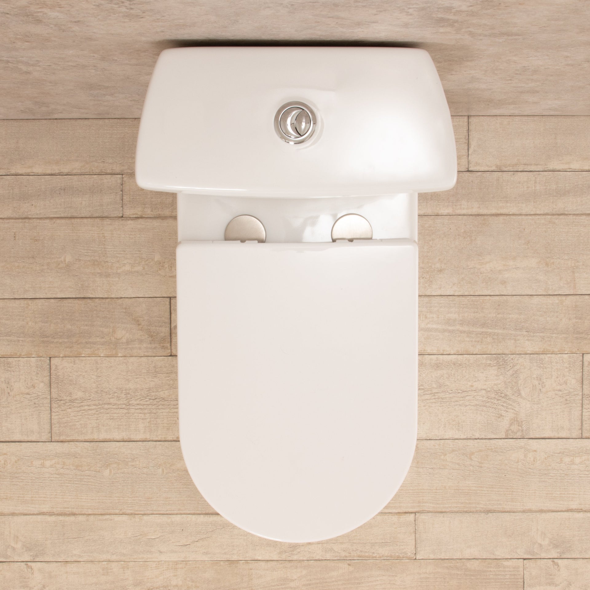 WC con Cassetta Esterna Comfort con lo Scarico a Muro L38xP70xA79cm