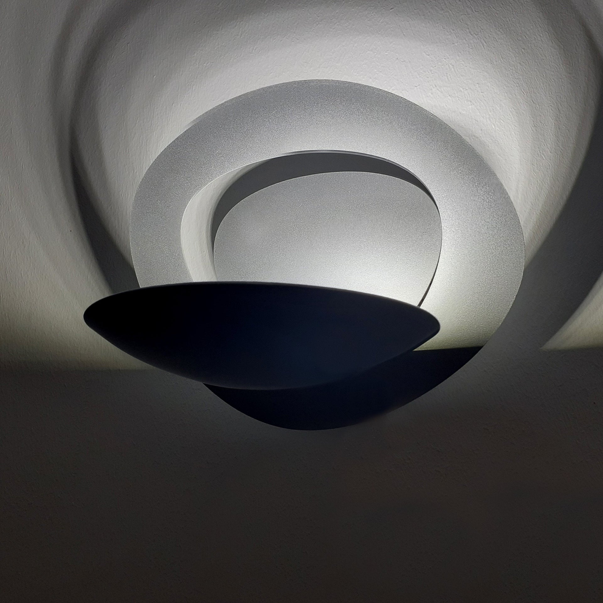 Applique a led Space Design Grigio Luce Fredda Salotto Moderno